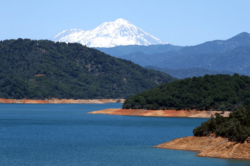 Shasta Lake, California